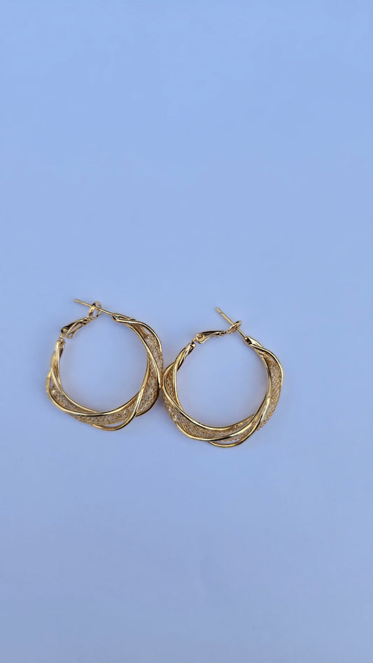 Classy Rope hoop earrings