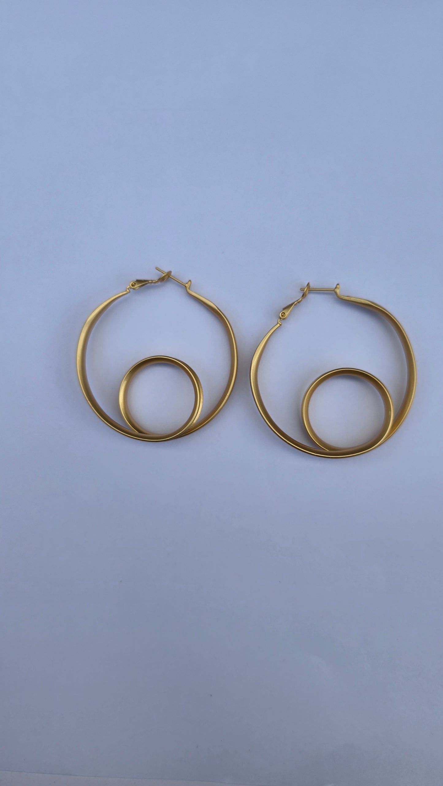 Chunky twisted hoop earrings